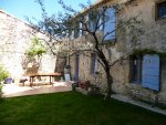 Maison de caract�re de 200m2 avec jardin et terrasse