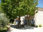 20min Avignon - MAS r�nov� de 170 m� hab.