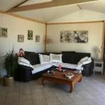 Etang de p�che sur 1ha 30 ares de terrain + Habitation.de plain pied 100m�