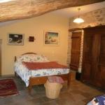 Mas de village de 186m� sur 1560m� de terrain.