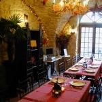 Maison en pierre avec cour et terrasse !!!