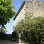 Mas � rafraichir  sur 822 m� de terrain!!!