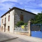 Grande maison � MEYNES