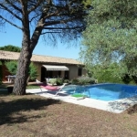 Villa 90 m� avec piscine sur  terrain de 1878m� pour 357000&euro;