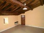Maison de ville de 90m�  � 12km d'Uzes