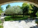 Uz�s � pied ! Maison de 280m�  + d�pendances sur 2000m� avec piscine  